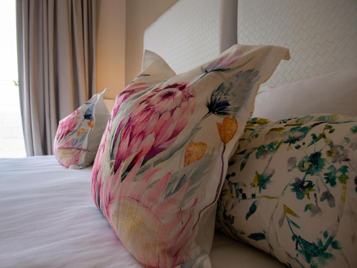 קייפטאון Saffron House Guesthouse מראה חיצוני תמונה