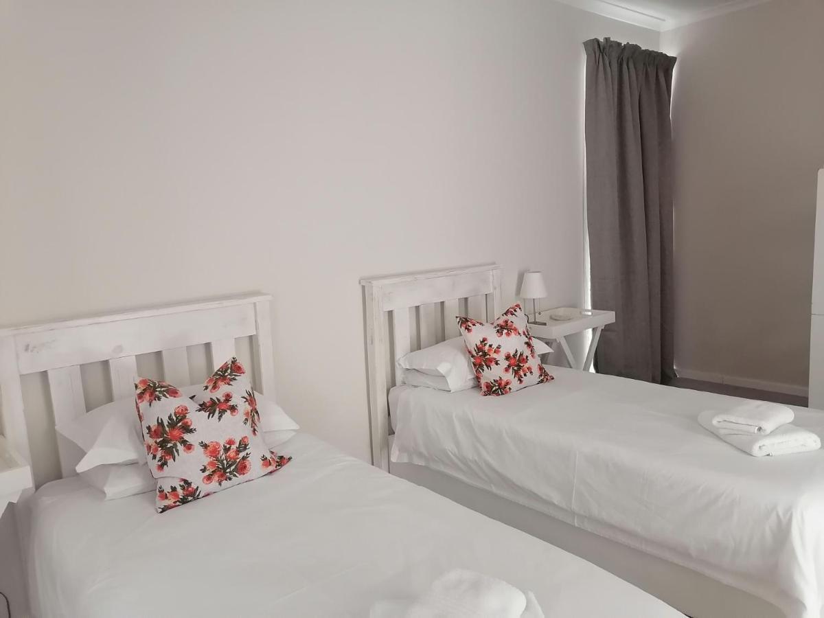 קייפטאון Saffron House Guesthouse מראה חיצוני תמונה