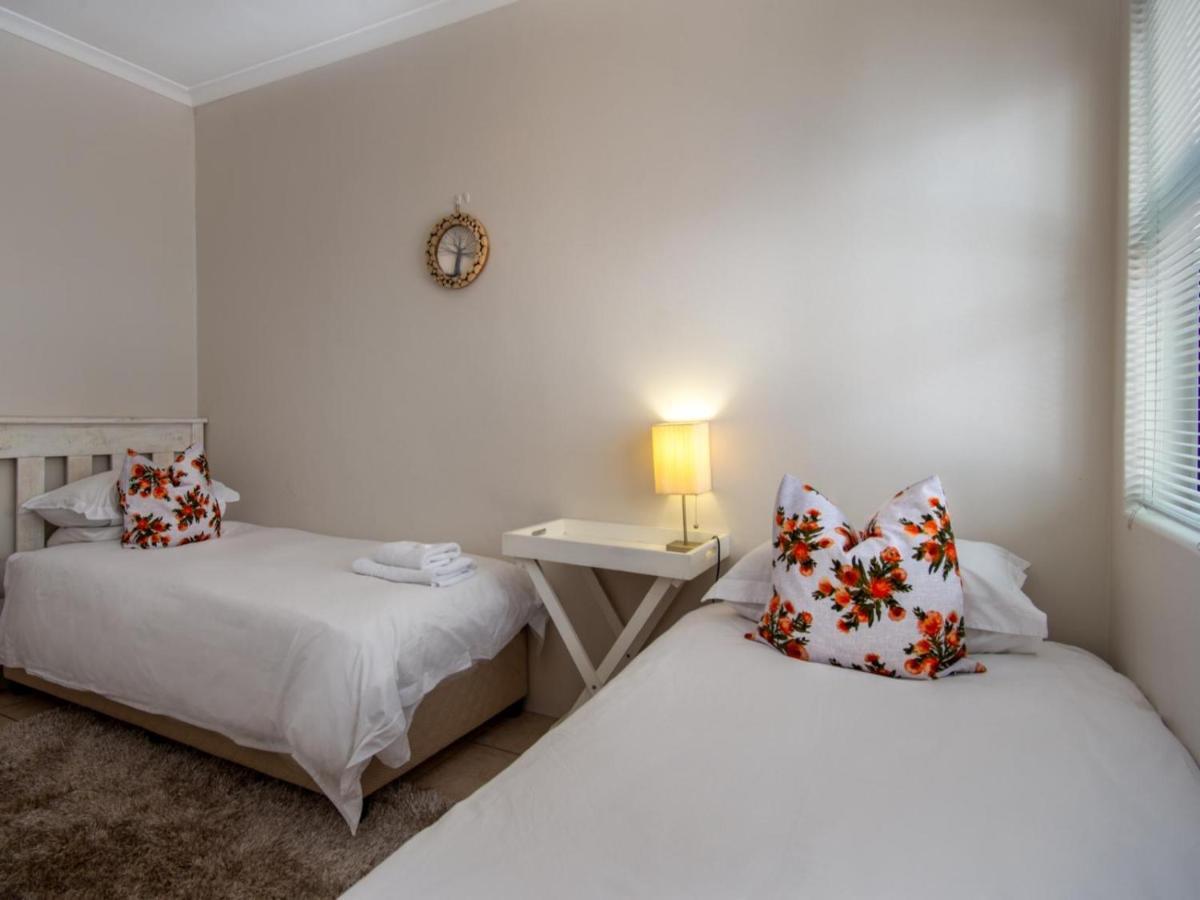 קייפטאון Saffron House Guesthouse מראה חיצוני תמונה